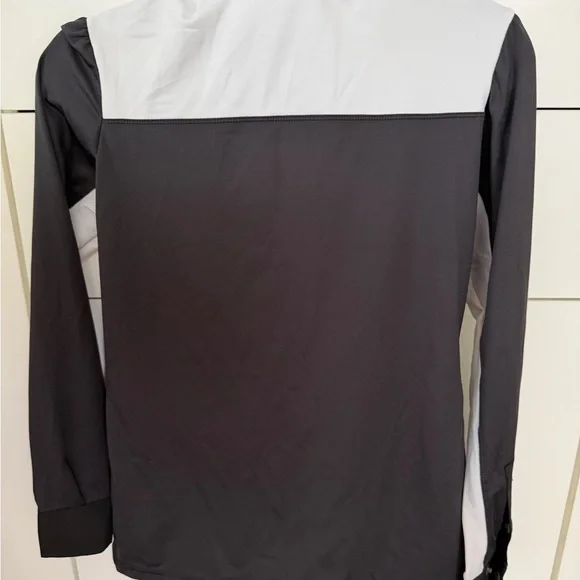 Equestriess Atellier Black and White Button-Up Sun Shirt - Picture 4 of 4